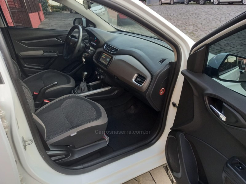 PRISMA 1.4 MPFI LTZ 8V FLEX 4P MANUAL - 2015 - CAXIAS DO SUL