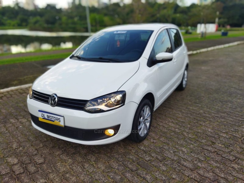 FOX 1.6 MI ITREND 8V FLEX 4P MANUAL - 2014 - LAJEADO
