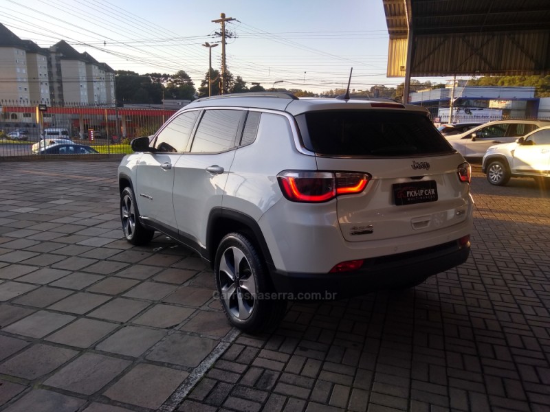 COMPASS 2.0 16V DIESEL LONGITUDE 4X4 AUTOMÁTICO - 2017 - CAXIAS DO SUL