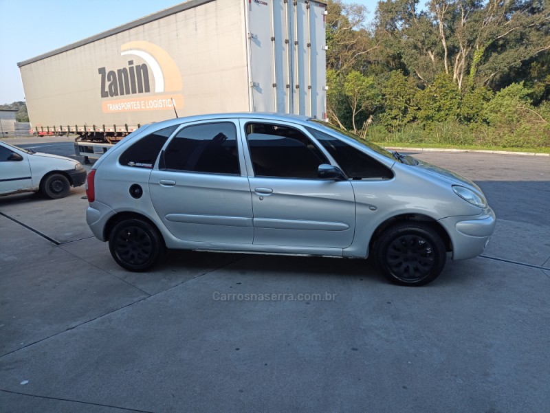 XSARA PICASSO 2.0 GLX 16V GASOLINA 4P MANUAL - 2001 - CAXIAS DO SUL