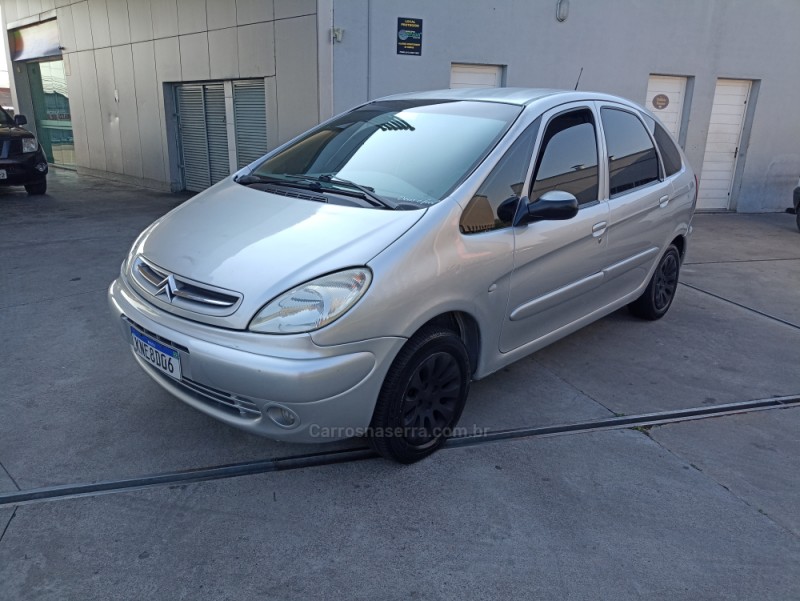 XSARA PICASSO 2.0 GLX 16V GASOLINA 4P MANUAL - 2001 - CAXIAS DO SUL