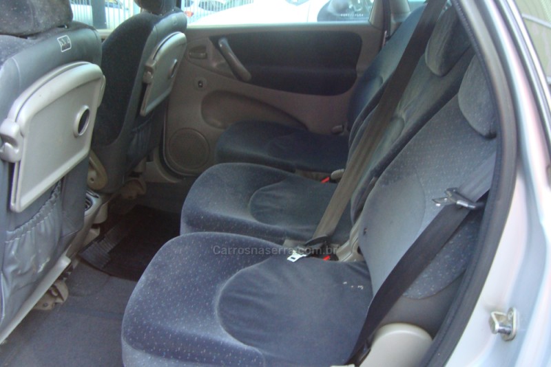 XSARA PICASSO 2.0 GX 16V GASOLINA 4P MANUAL - 2002 - CAXIAS DO SUL