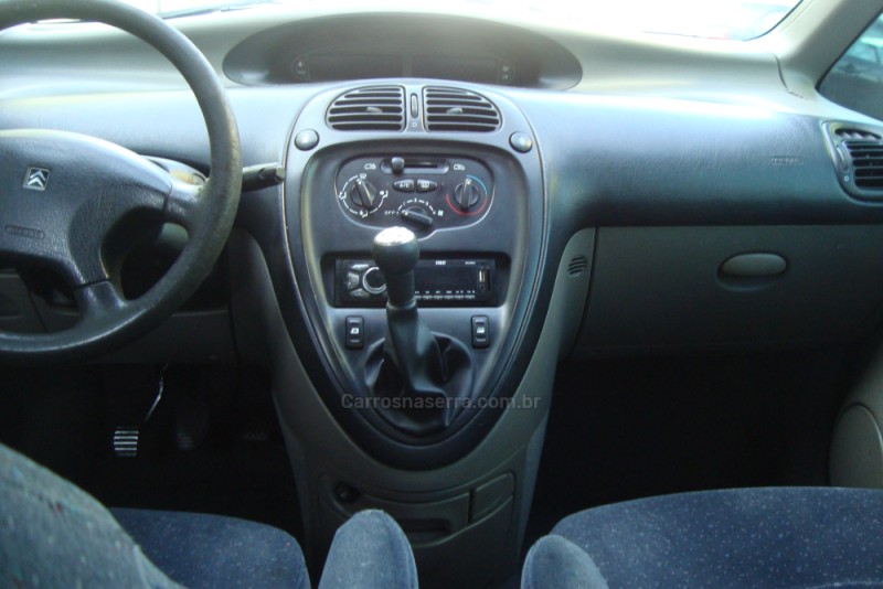 XSARA PICASSO 2.0 GX 16V GASOLINA 4P MANUAL - 2002 - CAXIAS DO SUL