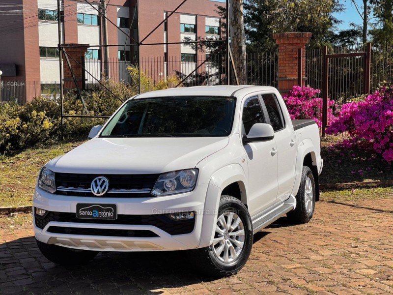 AMAROK 2.0 4X4 TDI COMFORTILINE  CD DIESEL 4P AUTOMÁTICO
