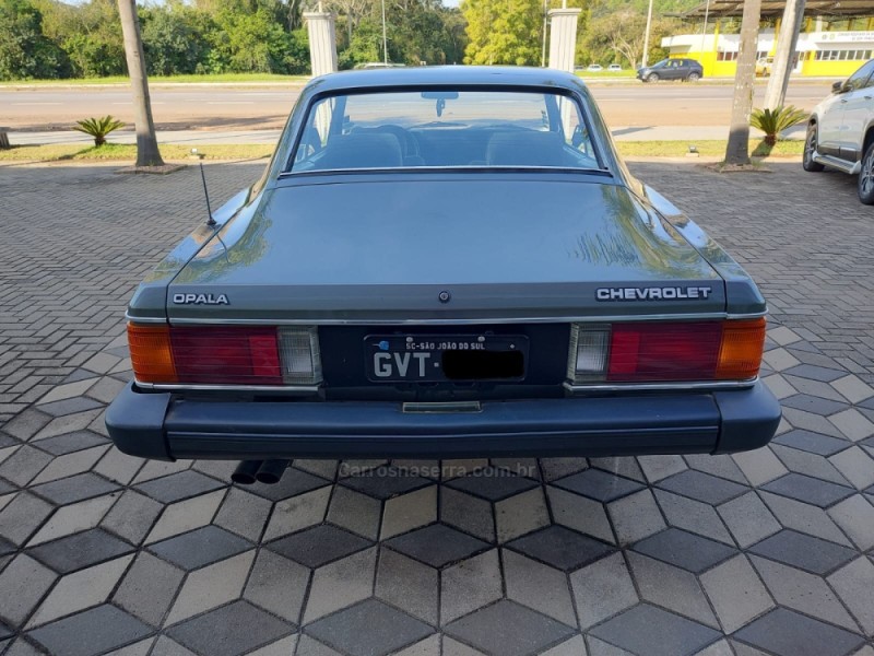 OPALA 2.5 COMODORO 8V ÁLCOOL 2P MANUAL - 1987 - BOM PRINCíPIO