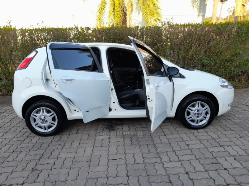 PUNTO 1.4 ELX 8V FLEX 4P MANUAL - 2010 - CAXIAS DO SUL