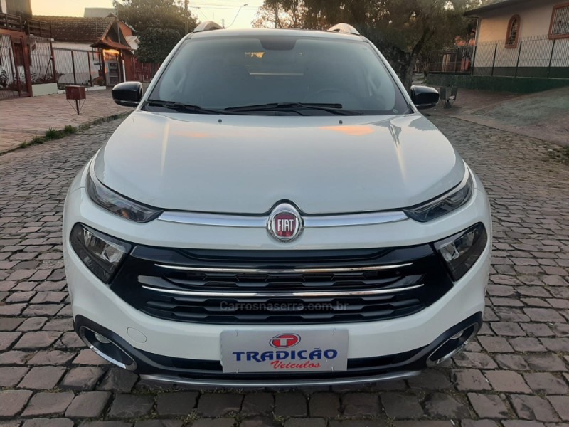 TORO 2.0 16V TURBO DIESEL VOLCANO 4WD AUTOMÁTICO - 2019 - CAXIAS DO SUL