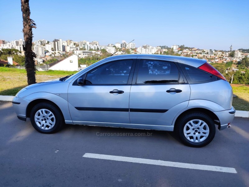 FOCUS 1.6 SE 8V FLEX 4P MANUAL