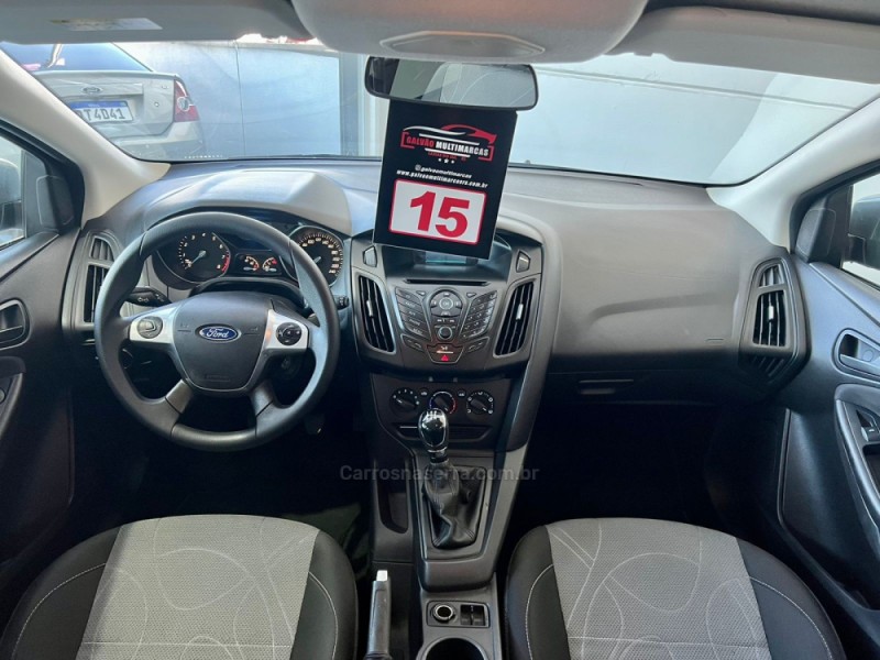 FOCUS 1.6 SE 8V FLEX 4P MANUAL - 2015 - CAXIAS DO SUL