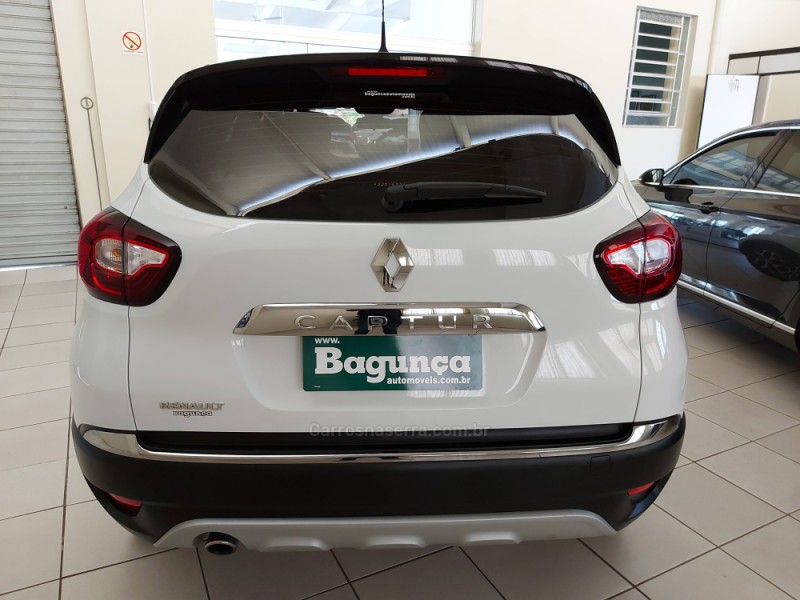 CAPTUR 1.6 16V FLEX INTENSE AUTOMÁTICO - 2018 - NOVO HAMBURGO