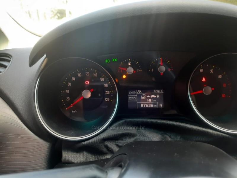 PUNTO 1.6 ESSENCE SP DUALOGIC 16V FLEX 4P AUTOMATIZADO - 2014 - CAXIAS DO SUL