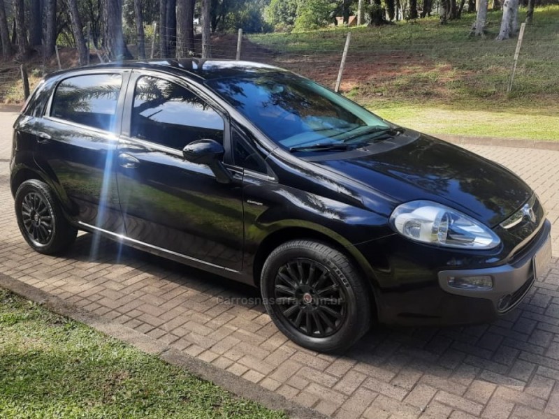 PUNTO 1.6 ESSENCE SP DUALOGIC 16V FLEX 4P AUTOMATIZADO - 2014 - CAXIAS DO SUL