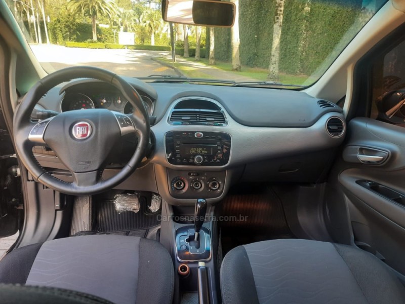 PUNTO 1.6 ESSENCE SP DUALOGIC 16V FLEX 4P AUTOMATIZADO - 2014 - CAXIAS DO SUL