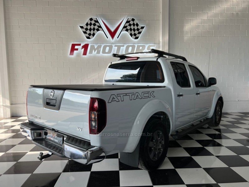 FRONTIER 2.5 SV ATTACK 10 ANOS 4X2 CD TURBO ELETRONIC DIESEL 4P MANUAL - 2014 - MONTENEGRO