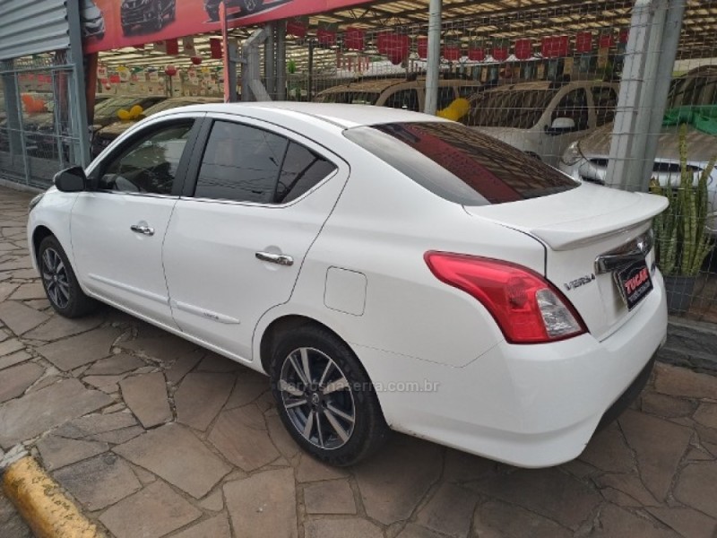 VERSA 1.6 16V FLEX UNIQUE 4P XTRONIC - 2018 - DOIS IRMãOS