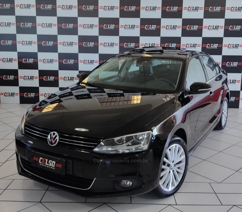 jetta 2.0 tsi highline 211cv gasolina 4p dsg 2014 dois irmaos