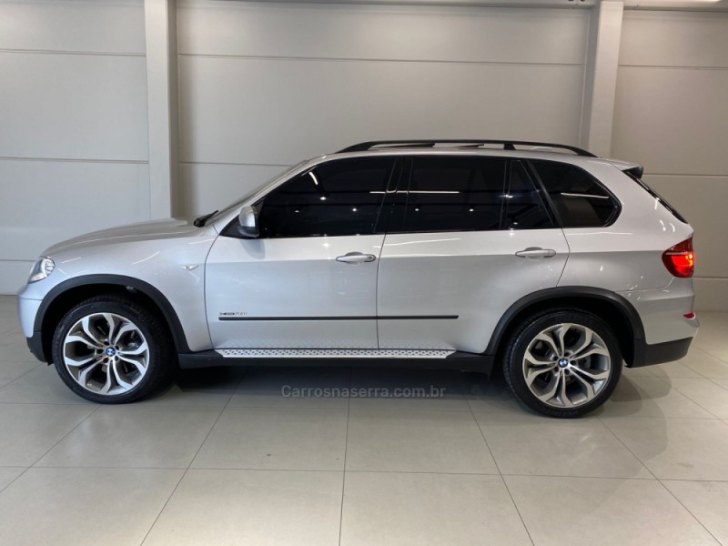X5 4.4 4X4 50I SPORT V8 32V GASOLINA 4P AUTOMÁTICO - 2011 - FLORES DA CUNHA