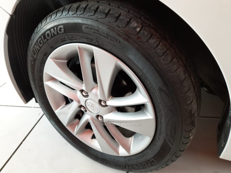 HB20S 1.6 PREMIUM 16V FLEX 4P AUTOMÁTICO - 2015 - CAXIAS DO SUL