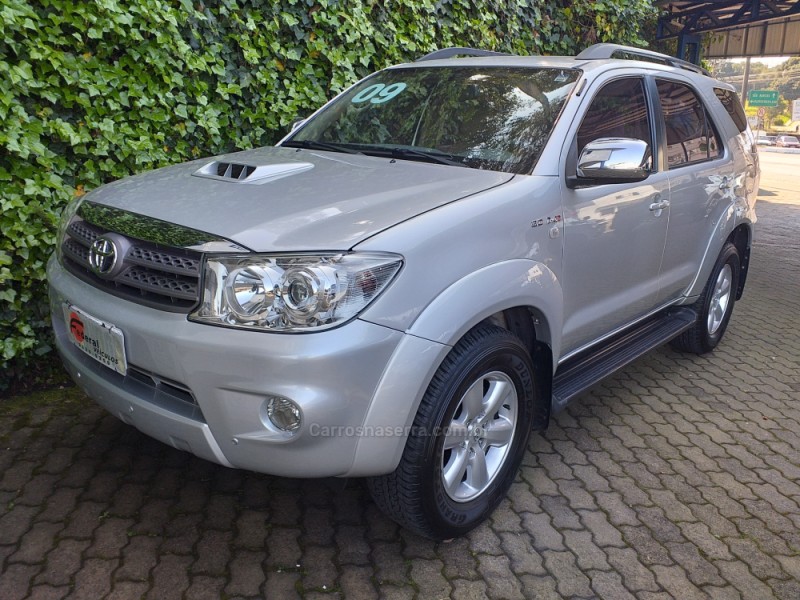 hilux sw4 3.0 srv 4x4 7 lugares 16v turbo intercooler diesel 4p automatico 2009 caxias do sul