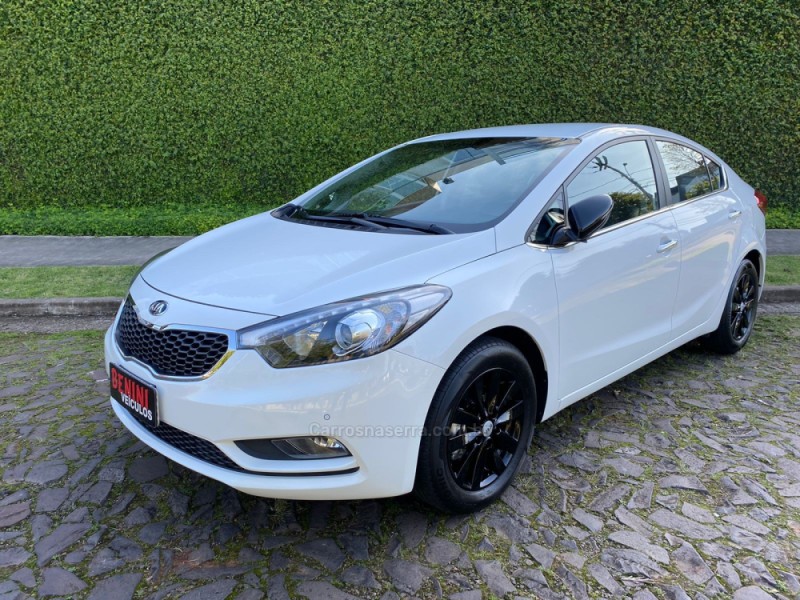 CERATO 1.6 SX3 16V GASOLINA 4P AUTOMÁTICO