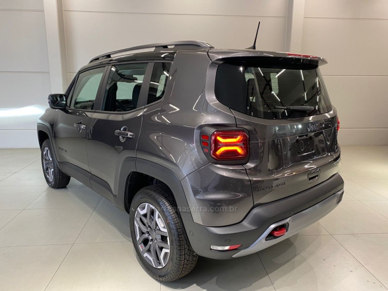 RENEGADE 1.3 TRAILHAWK T270 16V TURBO FLEX 4X4 4P AUTOMÁTICO - 2022 - FLORES DA CUNHA