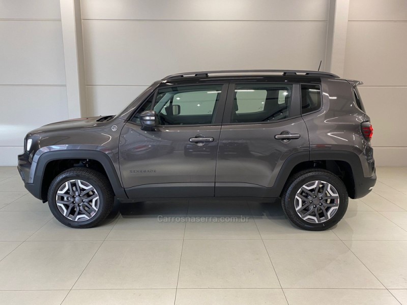 RENEGADE 1.3 TRAILHAWK T270 16V TURBO FLEX 4X4 4P AUTOMÁTICO - 2022 - FLORES DA CUNHA