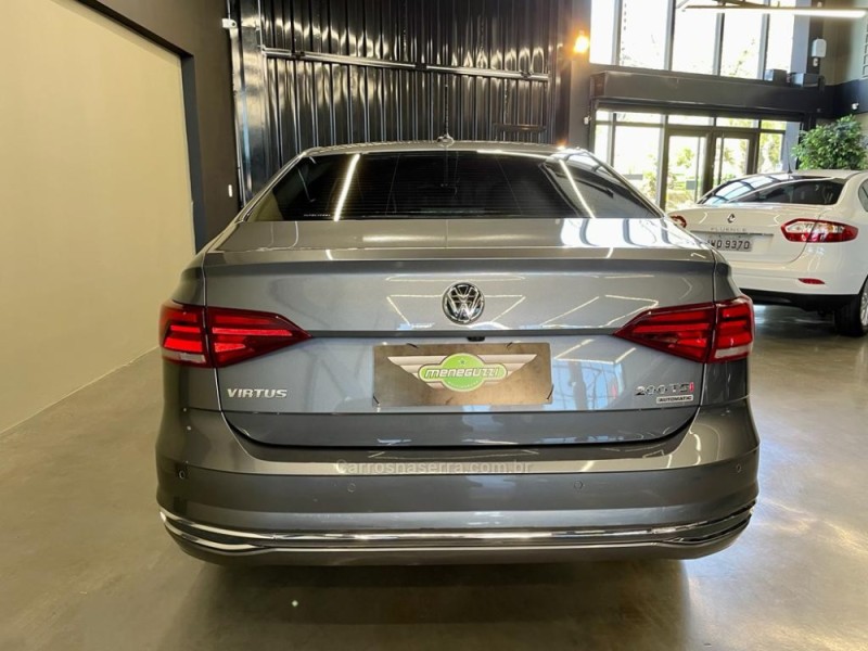 VIRTUS 1.0 200 TSI HIGHLINE AUTOMÁTICO - 2020 - CAXIAS DO SUL