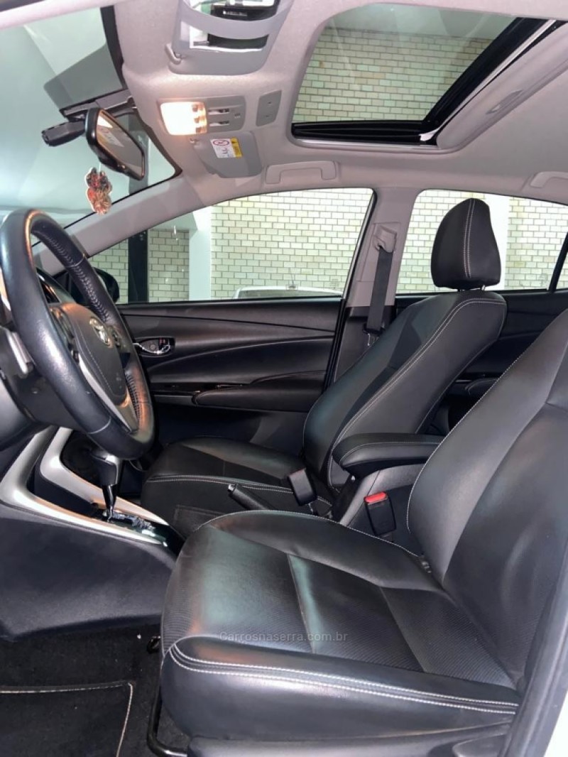 YARIS 1.5 XLS SEDAN 16V FLEX 4P AUTOMÁTICO - 2019 - NOVO HAMBURGO