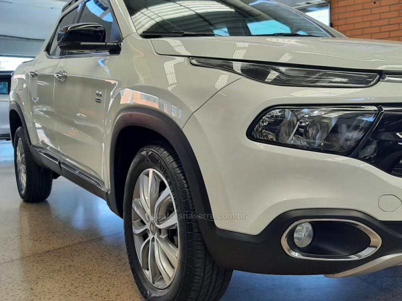 TORO 2.0 16V TURBO DIESEL VOLCANO 4WD AUTOMÁTICO - 2019 - CAXIAS DO SUL