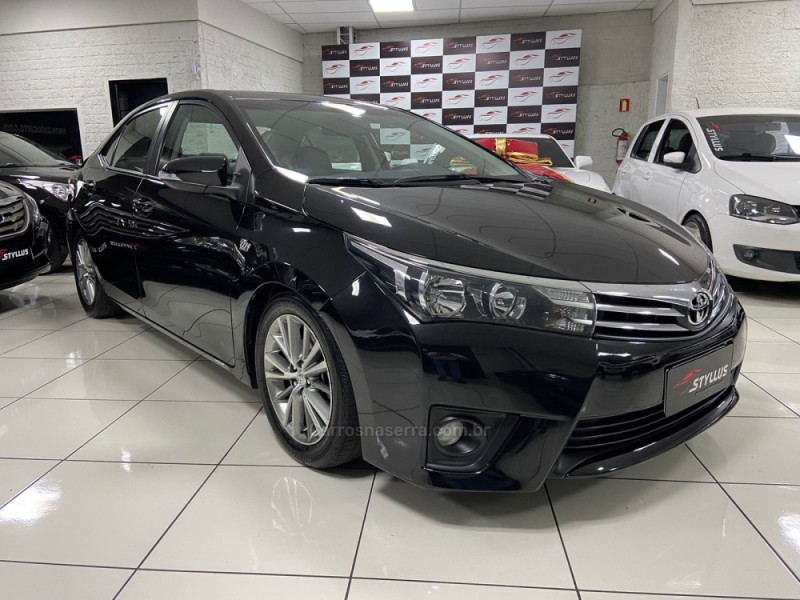COROLLA 2.0 XEI 16V FLEX 4P AUTOMÁTICO - 2015 - ESTâNCIA VELHA