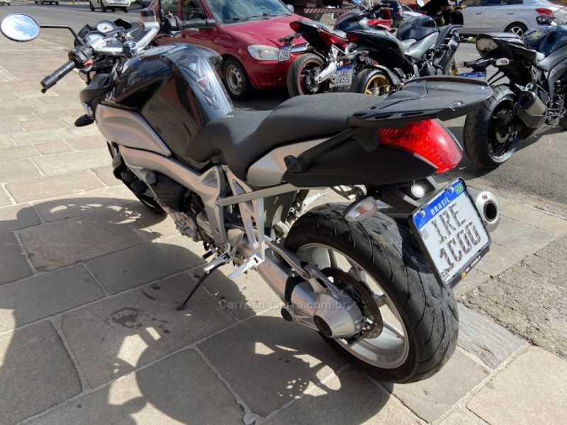 K 1200 R - 2006 - CANELA