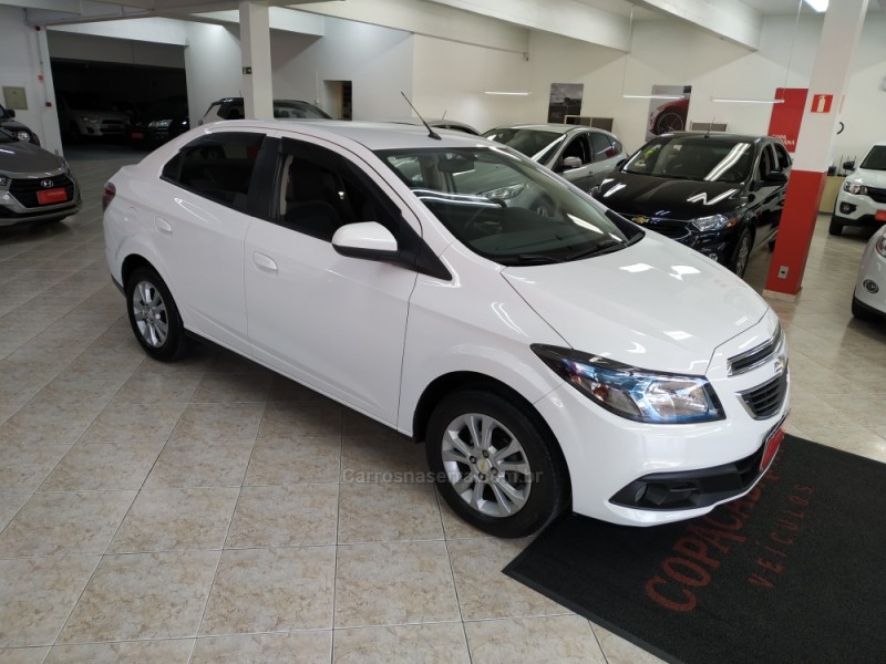 PRISMA 1.4 MPFI LTZ 8V FLEX 4P MANUAL - 2015 - CAXIAS DO SUL