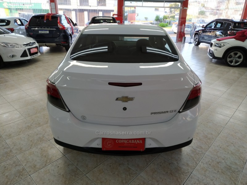 PRISMA 1.4 MPFI LTZ 8V FLEX 4P MANUAL - 2015 - CAXIAS DO SUL