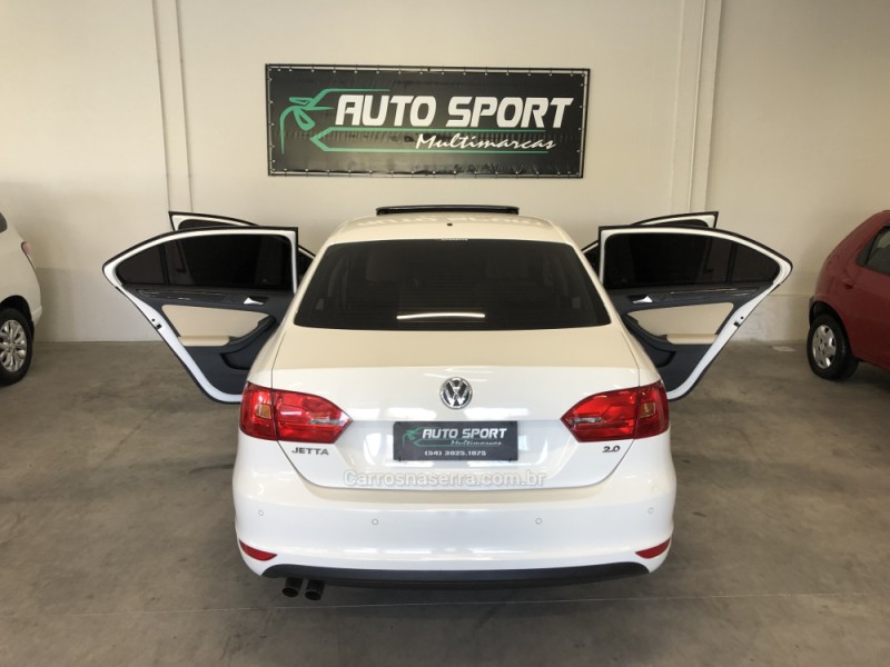 JETTA 2.0 COMFORTLINE FLEX 4P TIPTRONIC - 2013 - CAXIAS DO SUL