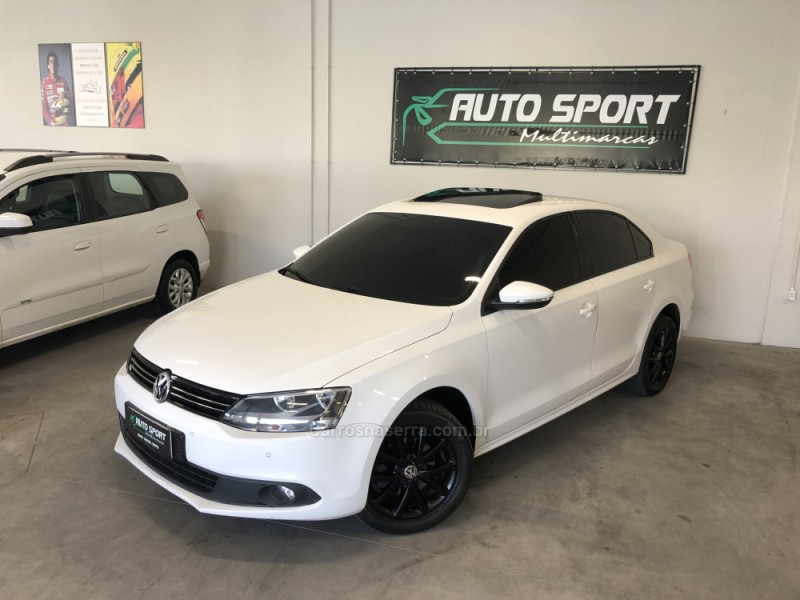 JETTA 2.0 COMFORTLINE FLEX 4P TIPTRONIC