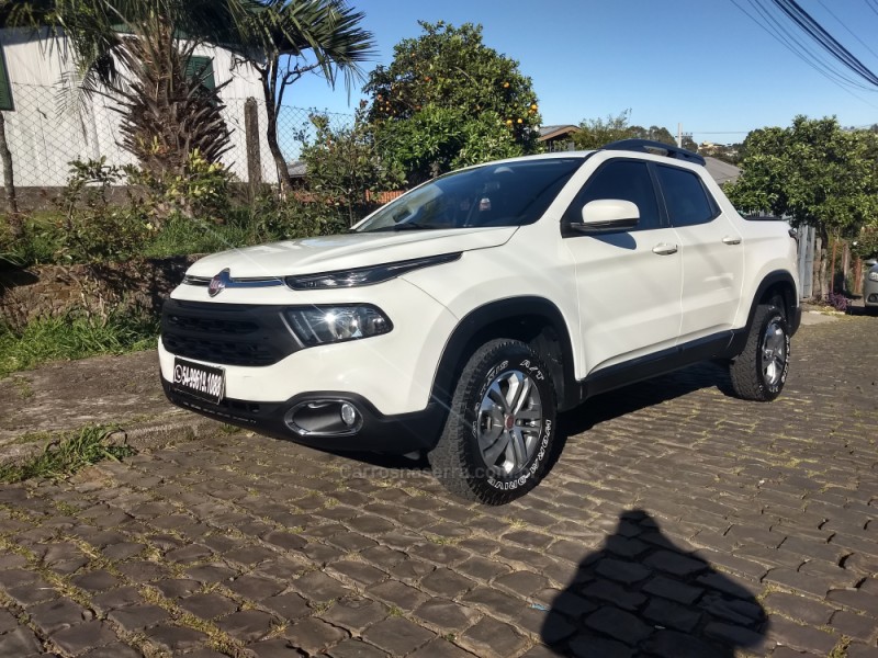 TORO 1.8 16V EVO FLEX FREEDOM AUTOMÁTICO - 2017 - CAXIAS DO SUL