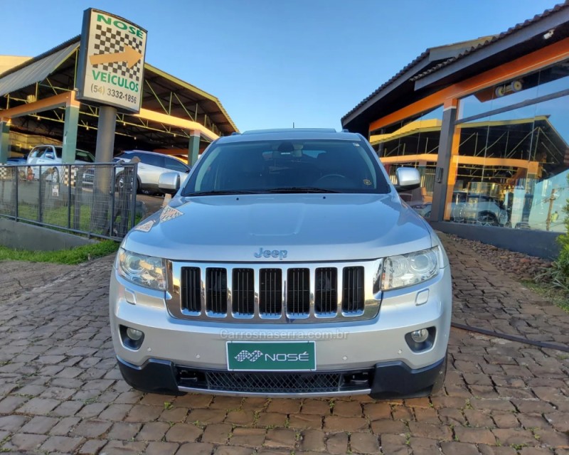 CHEROKEE 3.7 LIMITED 4X4 V6 12V GASOLINA 4P AUTOMÁTICO - 2011 - NãO-ME-TOQUE