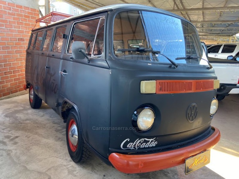 KOMBI 1.6 STD 8V GASOLINA 3P MANUAL - 1981 - CANELA