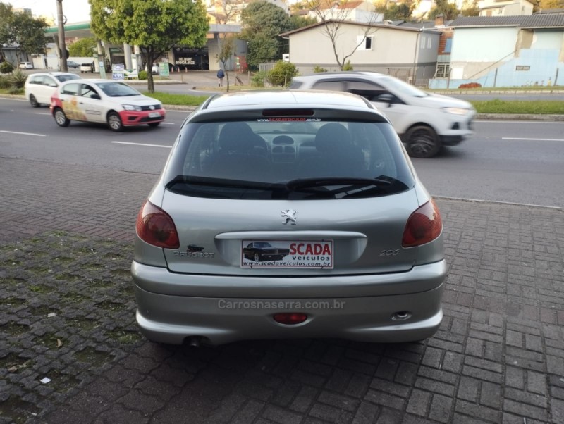 206 1.6 FELINE 16V GASOLINA 4P MANUAL - 2004 - CAXIAS DO SUL