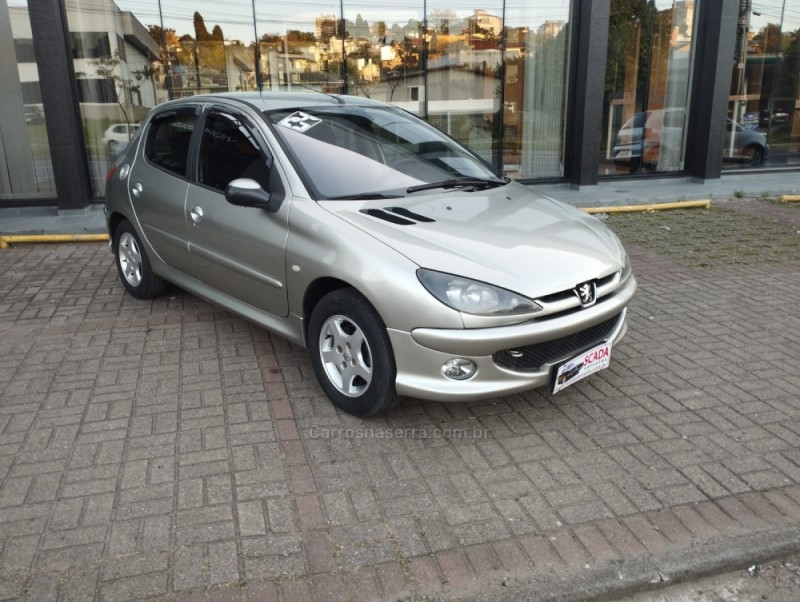 206 1.6 FELINE 16V GASOLINA 4P MANUAL - 2004 - CAXIAS DO SUL