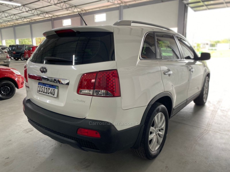 SORENTO 2.4 EX2 4X2 16V GASOLINA 4P AUTOMÁTICO - 2012 - BOM PRINCíPIO