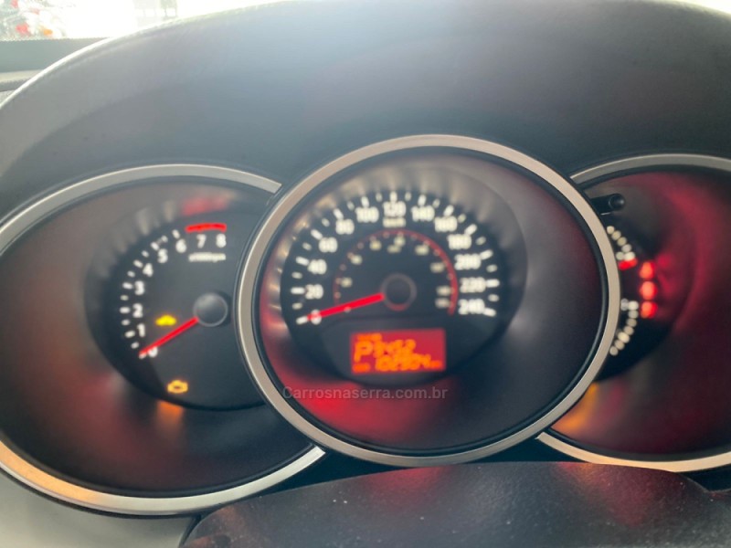 SORENTO 2.4 EX2 4X2 16V GASOLINA 4P AUTOMÁTICO - 2012 - BOM PRINCíPIO