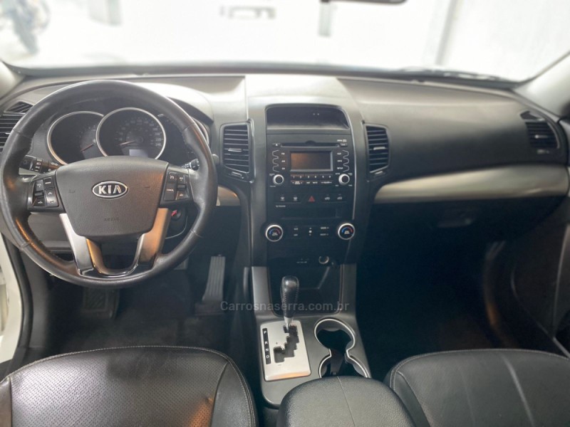 SORENTO 2.4 EX2 4X2 16V GASOLINA 4P AUTOMÁTICO - 2012 - BOM PRINCíPIO