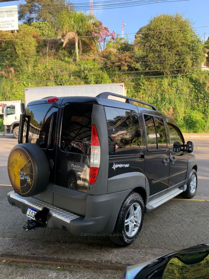 DOBLÓ 1.8 MPI ADVENTURE 16V FLEX 4P MANUAL - 2008 - CARLOS BARBOSA