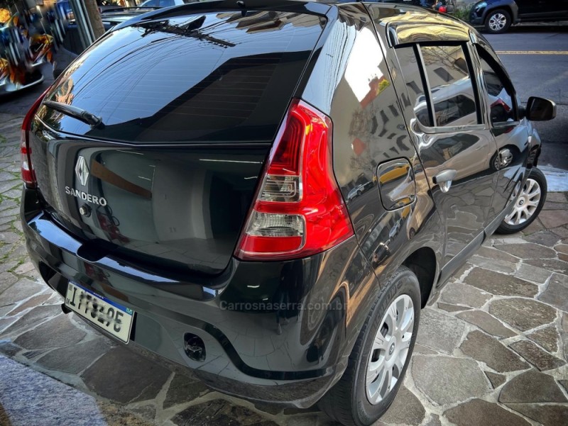 SANDERO 1.0 EXPRESSION 16V FLEX 4P MANUAL - 2013 - CAXIAS DO SUL