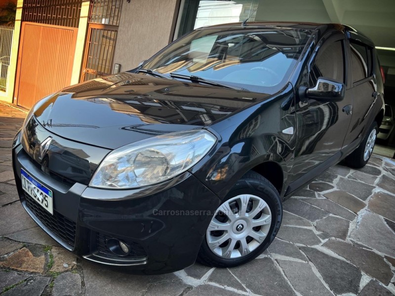 sandero 1.0 expression 16v flex 4p manual 2013 caxias do sul