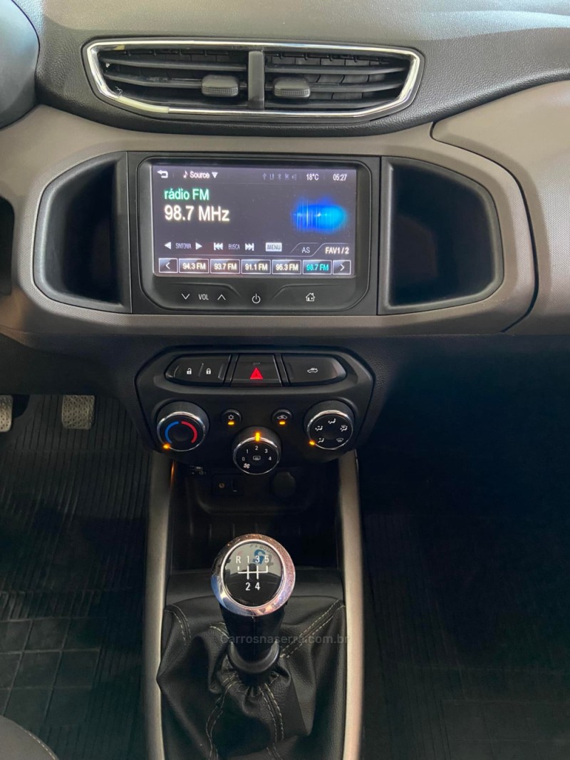 PRISMA 1.4 MPFI LTZ 8V FLEX 4P MANUAL - 2015 - IGREJINHA