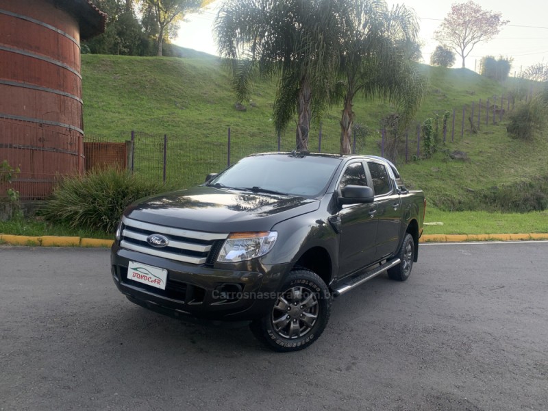 ranger 2.5 xls 4x2 cd 16v flex 4p manual 2013 caxias do sul