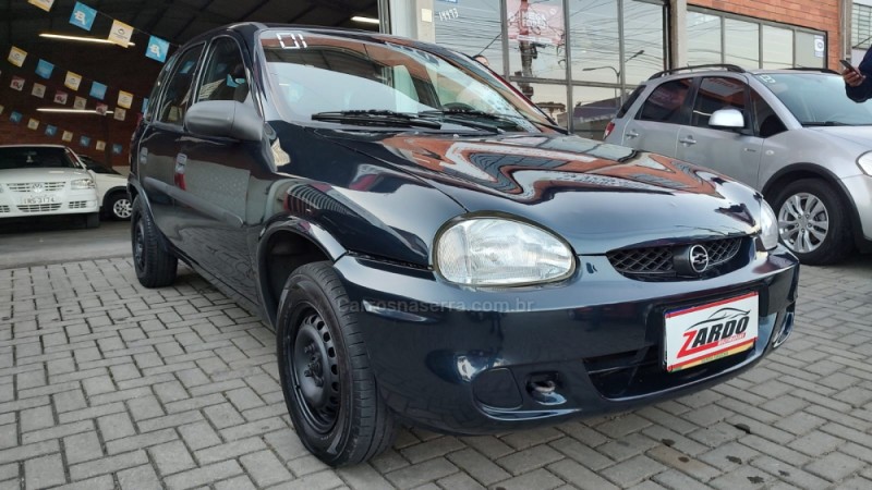 CORSA 1.0 MPF WIND 8V GASOLINA 4P MANUAL - 2001 - CAXIAS DO SUL