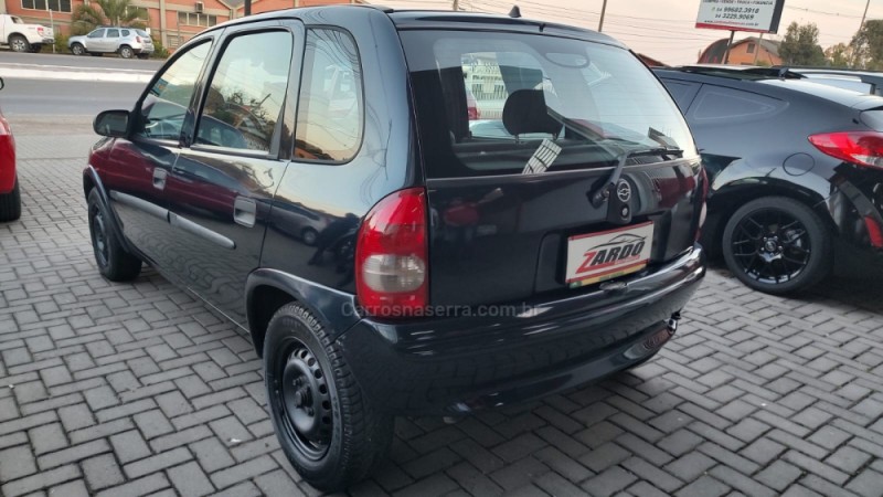 CORSA 1.0 MPF WIND 8V GASOLINA 4P MANUAL - 2001 - CAXIAS DO SUL